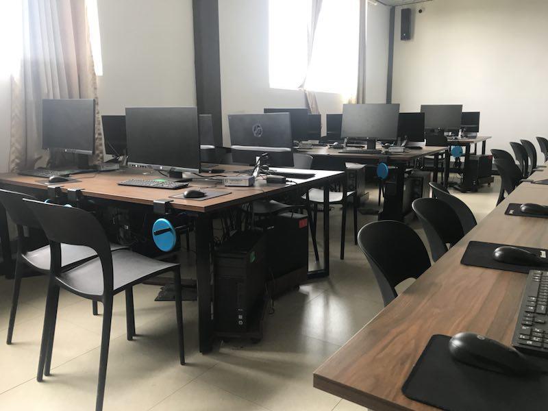 校企共建数字化综合实训基地